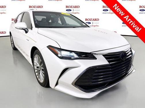 2021 Toyota Avalon Hybrid Limited