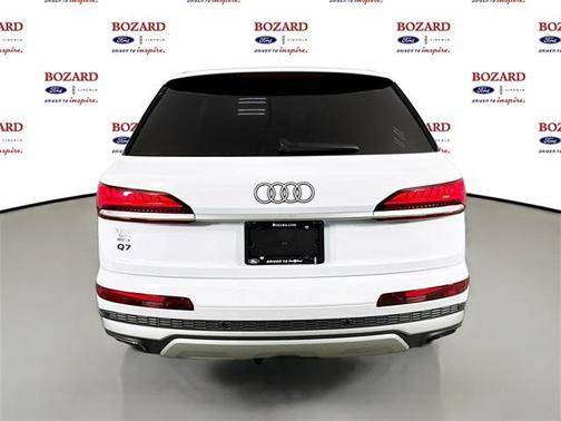 2025 Audi Q7 55 Premium Plus