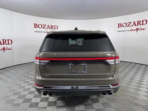 2025 Lincoln Aviator Premiere