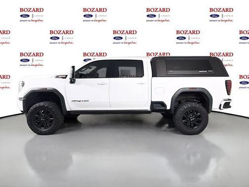 Summit White 2024 GMC Sierra 3500 AT4