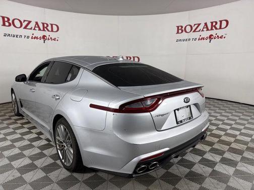 2018 Kia Stinger Base