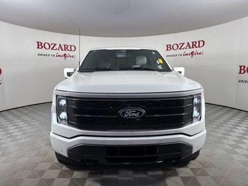 2025 Ford F-150 Lightning Platinum