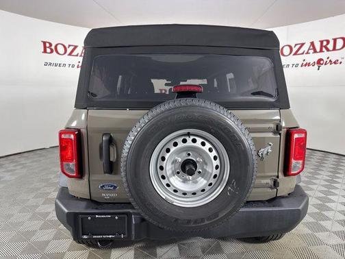 2025 Ford Bronco Base