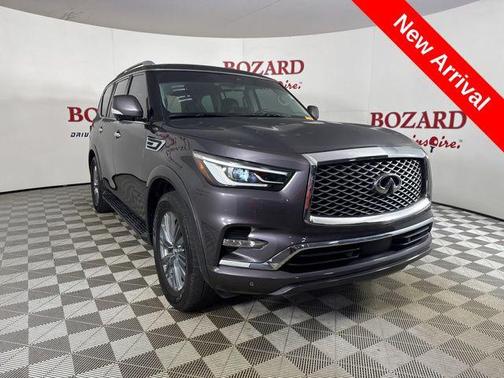 2023 INFINITI QX80 Luxe