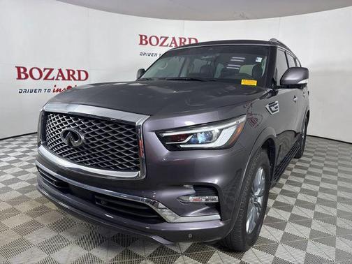 2023 INFINITI QX80 Luxe
