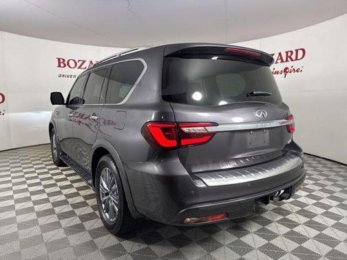 2023 INFINITI QX80 Luxe