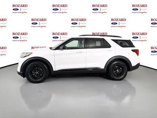 Star White Metallic Tri-Coat 2026 Ford Explorer Active