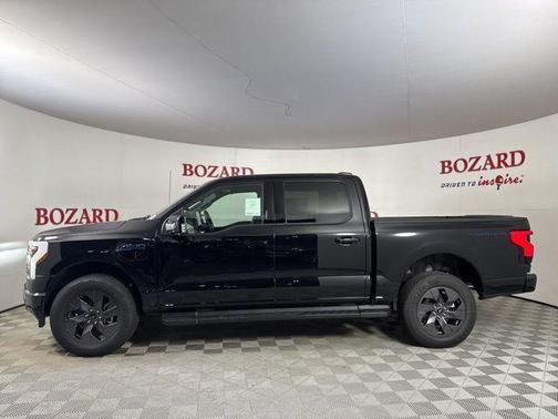 2025 Ford F-150 Lightning LARIAT