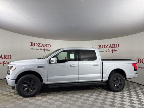 2025 Ford F-150 Lightning LARIAT