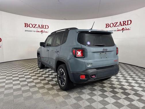 2017 Jeep Renegade Trailhawk