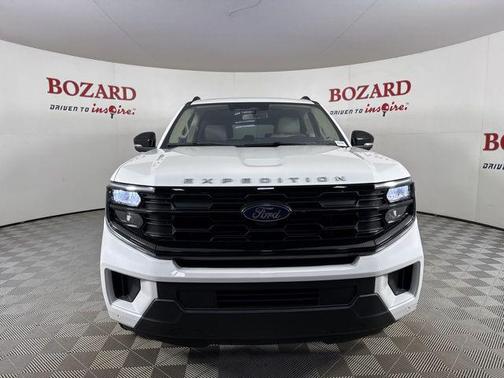 2025 Ford Expedition Max Active 4x2
