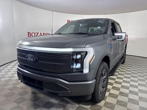 2024 Ford F-150 Lightning LARIAT