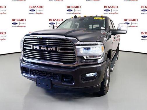 Granite Crystal Metallic Clearcoat 2024 RAM 3500 Laramie Crew Cab 4x4 6'4' Box