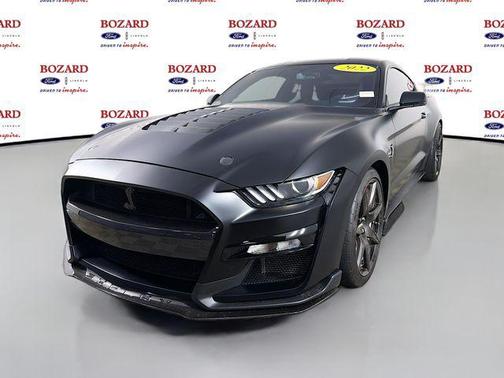 2022 Ford Shelby GT500 Base