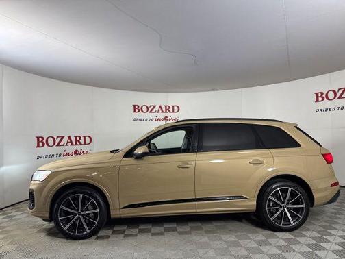 2025 Audi Q7 45 Premium Plus