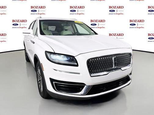 2020 Lincoln Nautilus Standard