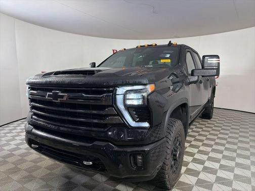 Black 2024 Chevrolet Silverado 2500 High Country