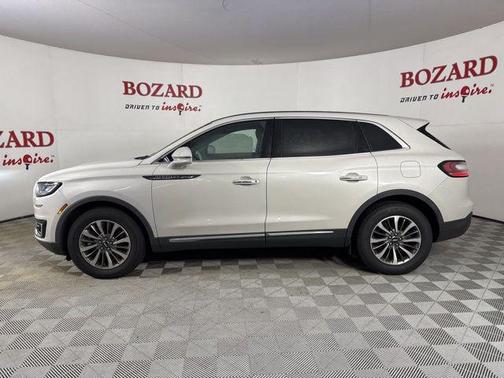 2020 Lincoln Nautilus Reserve