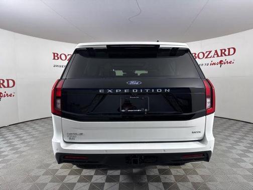2025 Ford Expedition Max Active 4x2