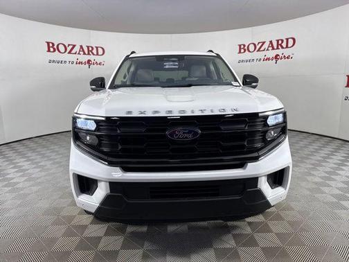 2025 Ford Expedition Max Active 4x2