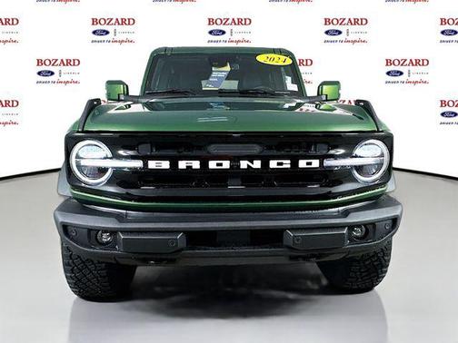 2024 Ford Bronco Outer Banks