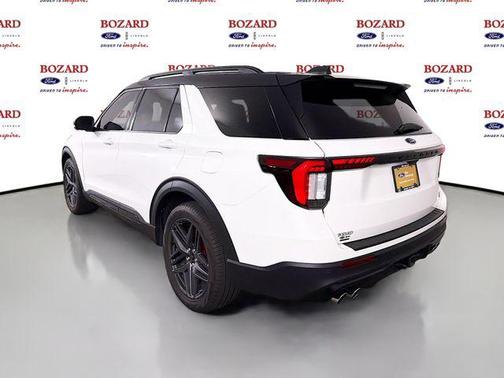 Star White Metallic Tri-Coat 2025 Ford Explorer ST
