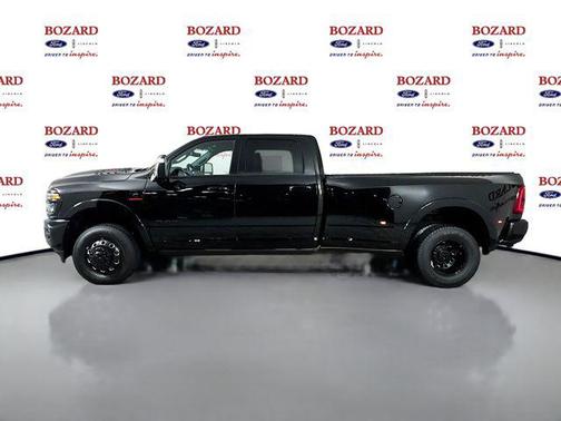 2025 RAM 3500 Limited Crew Cab 4x4 8' Box