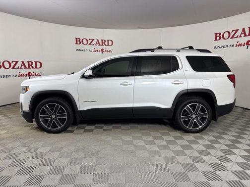 2023 GMC Acadia FWD SLT