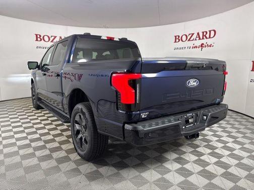 2025 Ford F-150 Lightning Flash