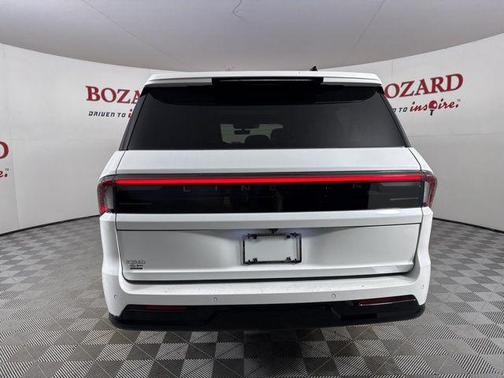 2025 Lincoln Navigator Reserve