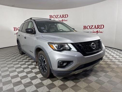 2020 Nissan Pathfinder SL 2WD