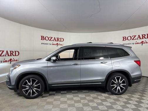 2022 Honda Pilot Touring 8-Passenger