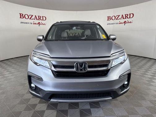 2022 Honda Pilot Touring 8-Passenger