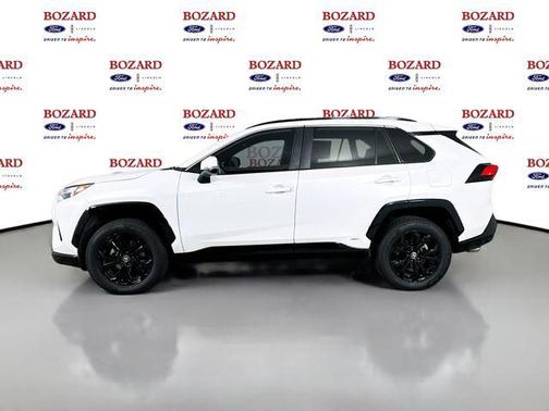 2023 Toyota RAV4 Hybrid SE