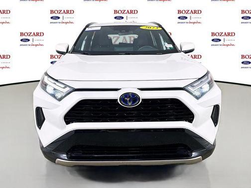 2023 Toyota RAV4 Hybrid SE