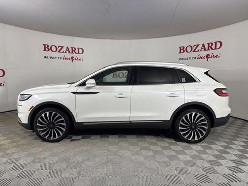 2022 Lincoln Nautilus Black Label