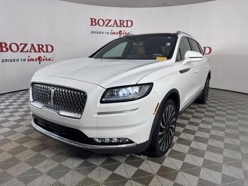 2022 Lincoln Nautilus Black Label