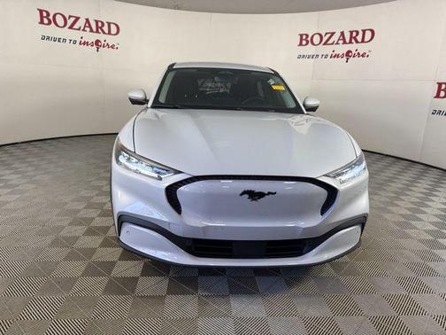 2022 Ford Mustang Mach-E Select