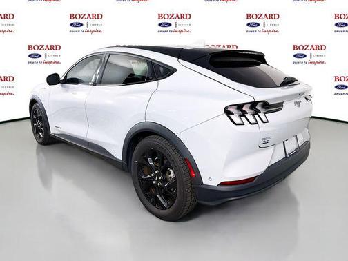 2022 Ford Mustang Mach-E Select