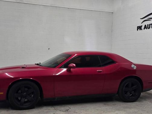 2012 Dodge Challenger SXT