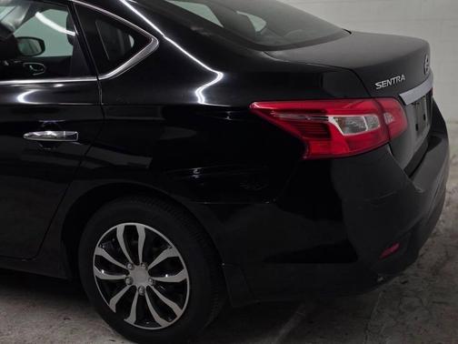 2016 Nissan Sentra SV