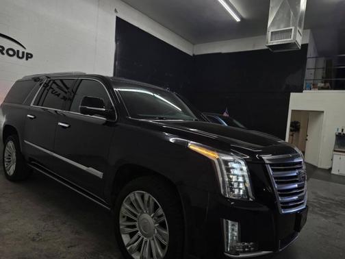 2016 Cadillac Escalade ESV Platinum