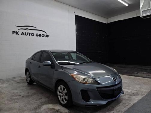 2013 Mazda Mazda3 i SV