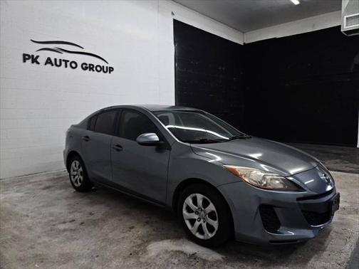 2013 Mazda Mazda3 i SV