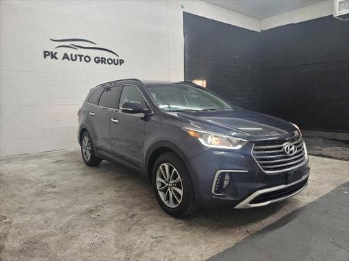 2017 Hyundai SANTA FE SE