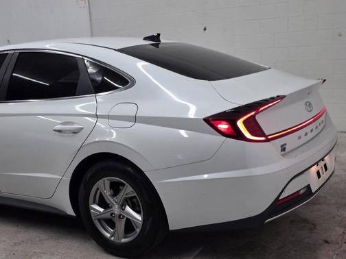2021 Hyundai SONATA SE