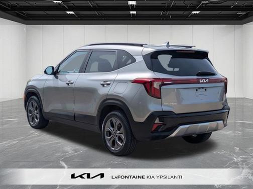 Steel Gray 2024 Kia Seltos S