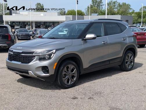 Steel Gray 2024 Kia Seltos S