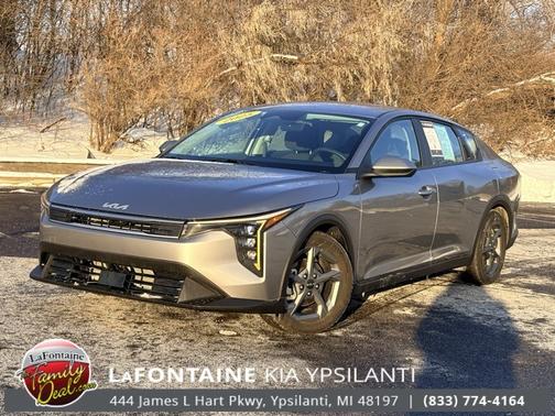 2025 Kia K4 LXS