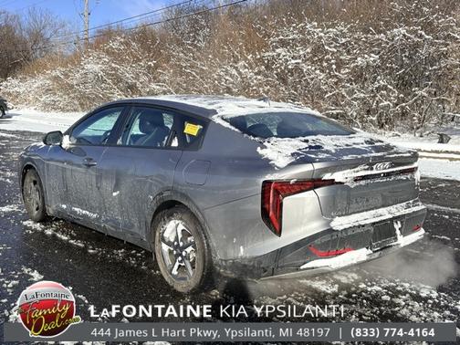 2025 Kia K4 LXS